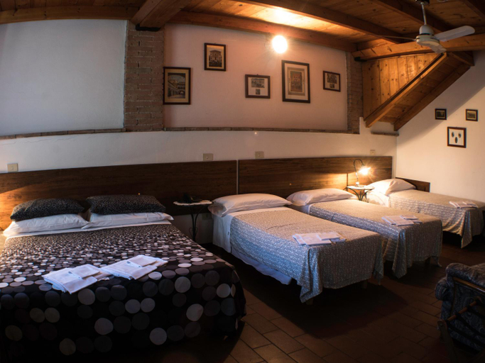 Others 2, Locanda Casa Motta, Reggio Nell'Emilia