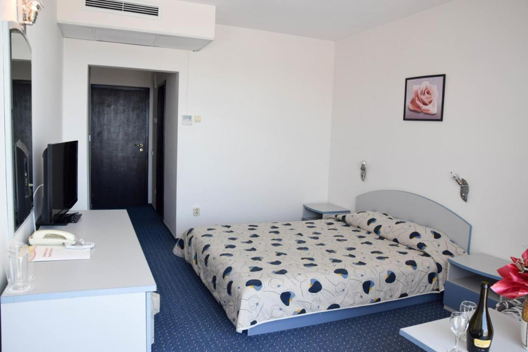 Bedroom, Sineva Park Hotel - All Inclusive, Nesebar