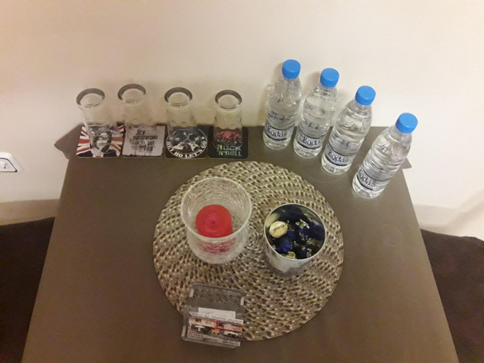Others 5, Rooms Lagat, Troyan
