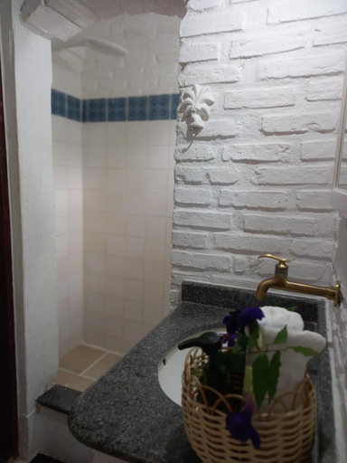 Bathroom 2, Pousada Atlantida, Porto Seguro
