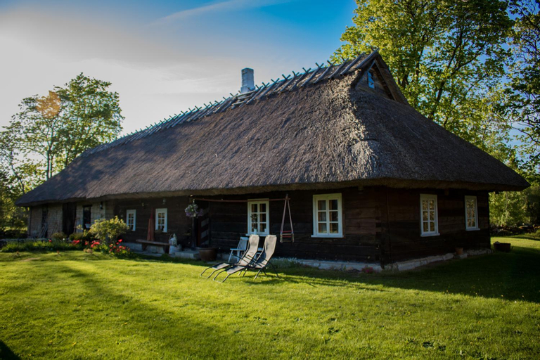 Kuusetuka Tourism Farm, Kaarma