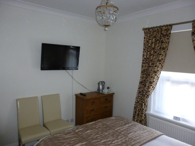Bedroom 4