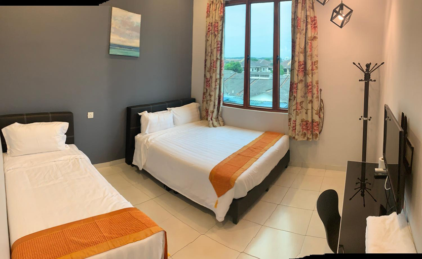 Others 3, White House Homestay, Kinta