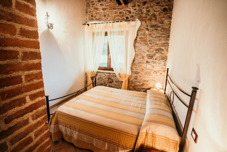 Bedroom 26