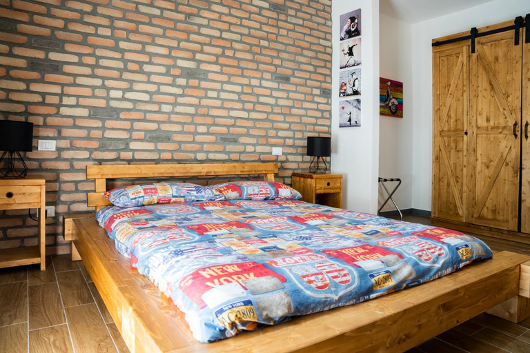 Bedroom 12