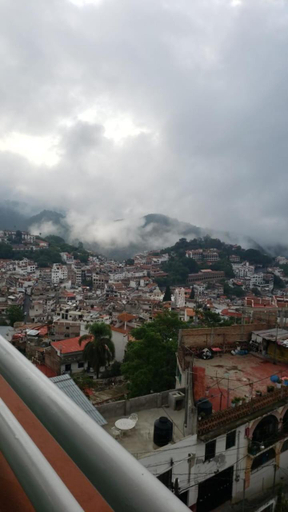 Others 4, Casa Vista Taxco, Tetipac