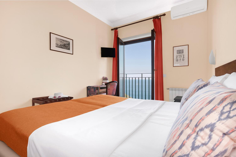 Bedroom 3, Hotel Desiree, Napoli