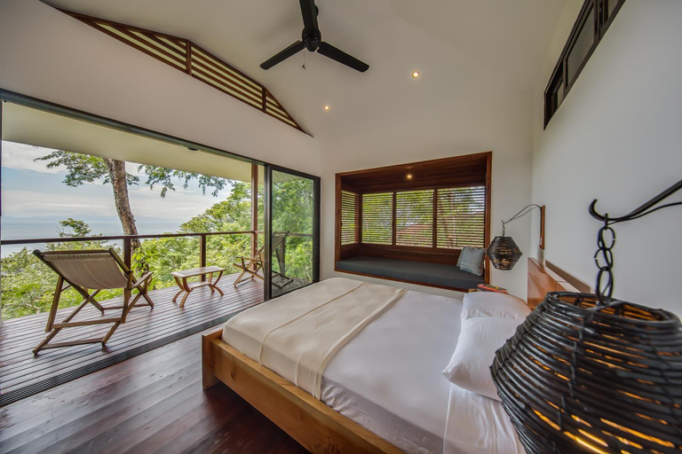 Bedroom, Verdad Nicaragua, Tola