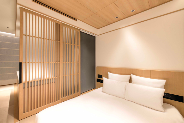 Bedroom 23