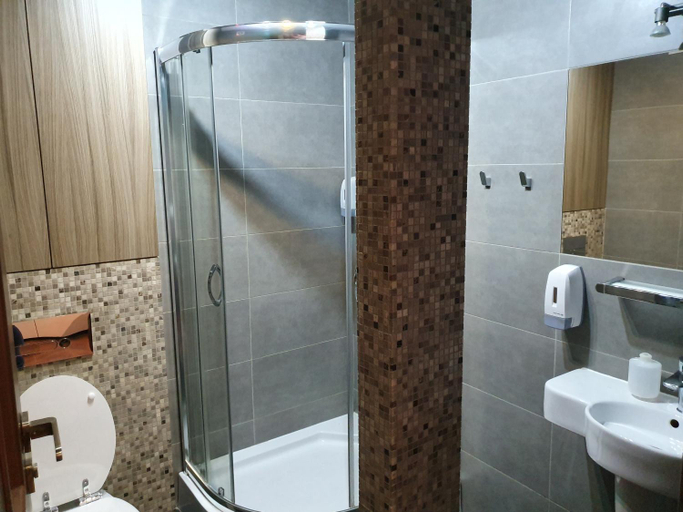 Others 5, Alma Apartments Rondo ONZ, Warsaw