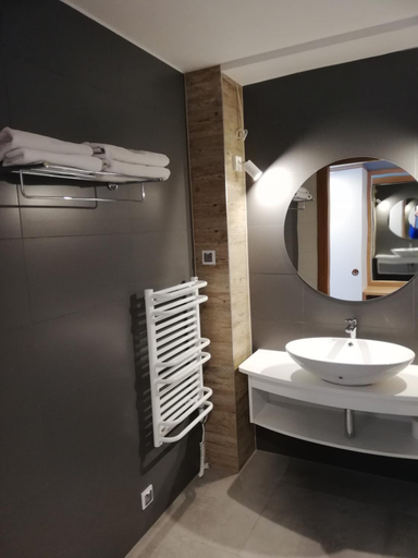 Bathroom 5, Port Bogaczewo Hotel & SPA, Giżycko