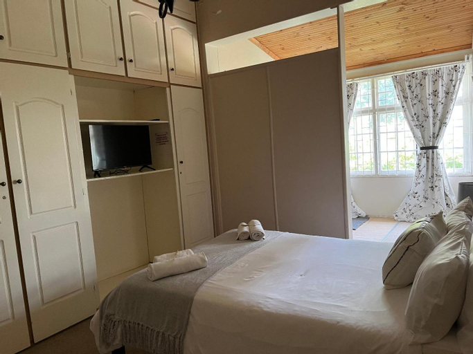 Bedroom 14
