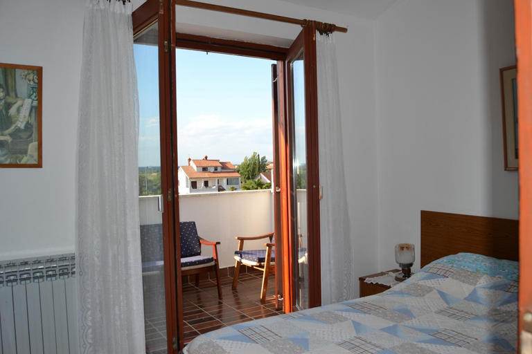 Others 5, Apartments Cavae Romanae, Medulin
