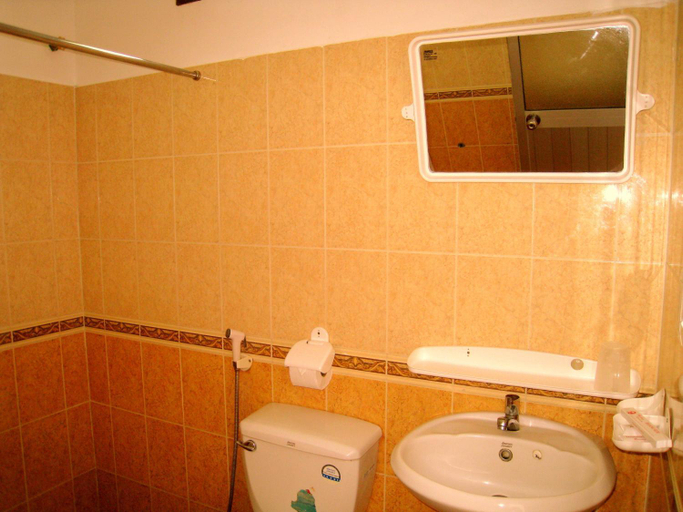 Bathroom 4, Hoang Kim Golden Resort, Phan Thiết