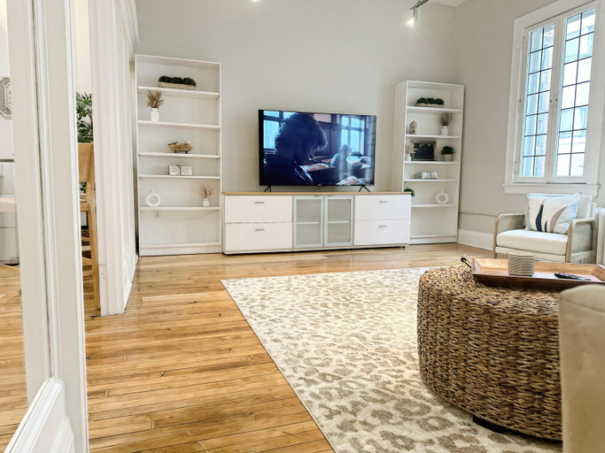 Others 5, The Historic Lyric Presidential Suite, Cincinnati