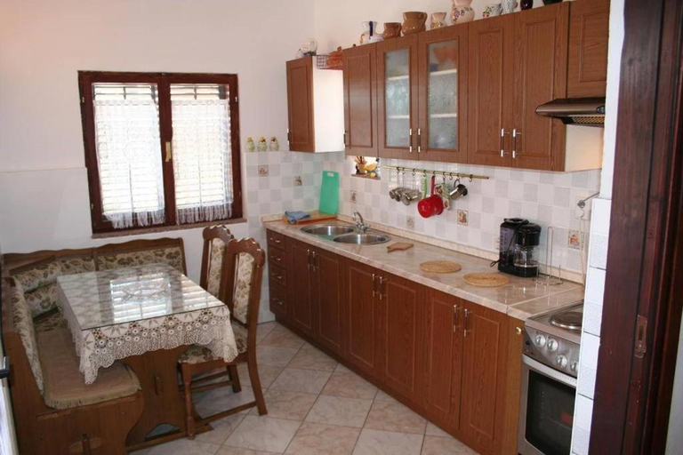 Others 5, Apartments Pelister, Medulin