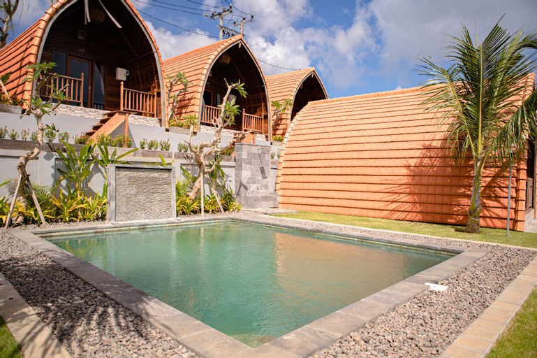 Swimming Pool 7