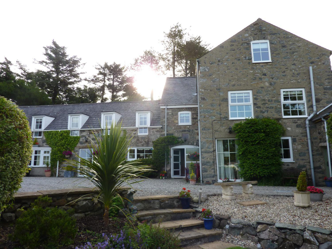 Exterior & Views 1, Yr Hen Felin - The Old Mill B&B, Gwynedd
