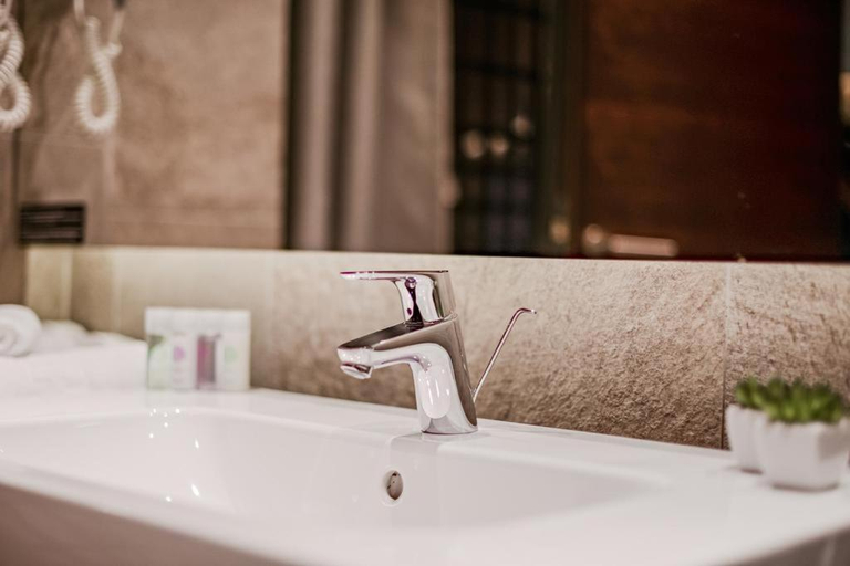 Bathroom 8