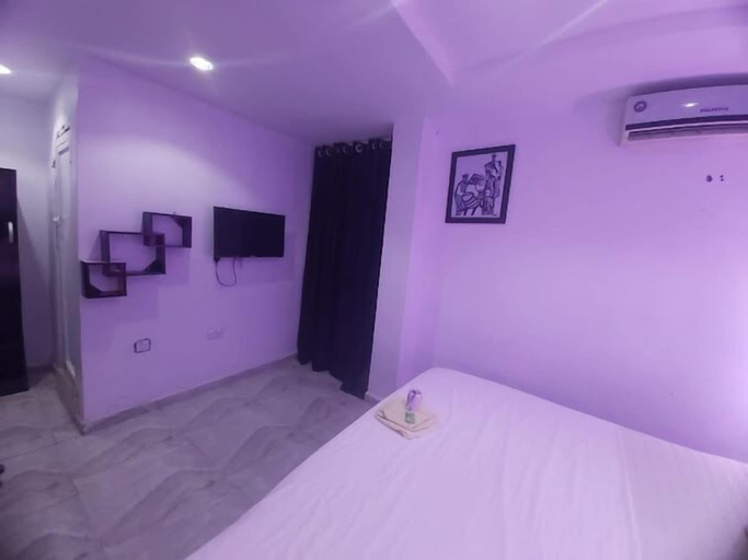 Bedroom 3, De - Calmcity Guest House, Asa