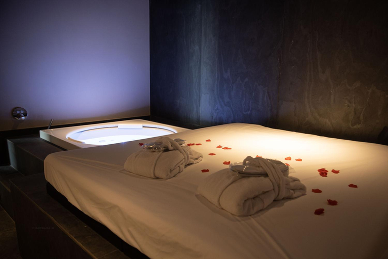 Bedroom, Petit-Roannay, Liège