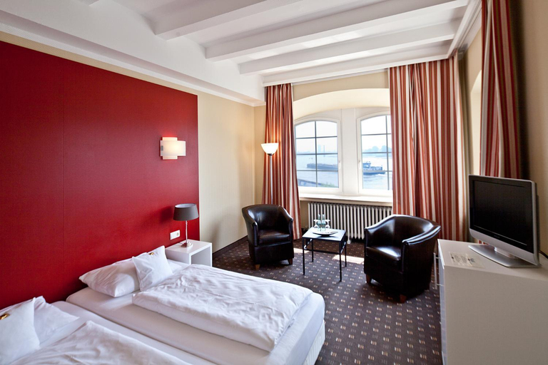 Bedroom 2, Schnellenburg, Düsseldorf