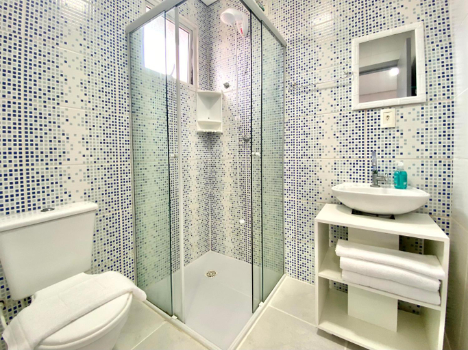 Bathroom, Dona Catarina Hotel, Florianopolis