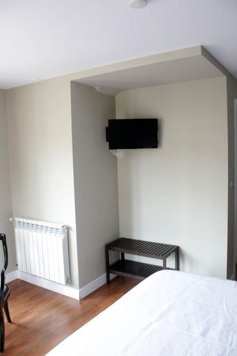 Bedroom 2, Hotel Boutique Rosal Oviedo, Asturias
