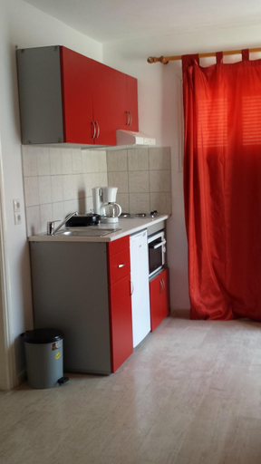 Kitchen 3, Eva Apartments, Ionian Islands
