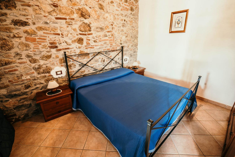 Bedroom 14