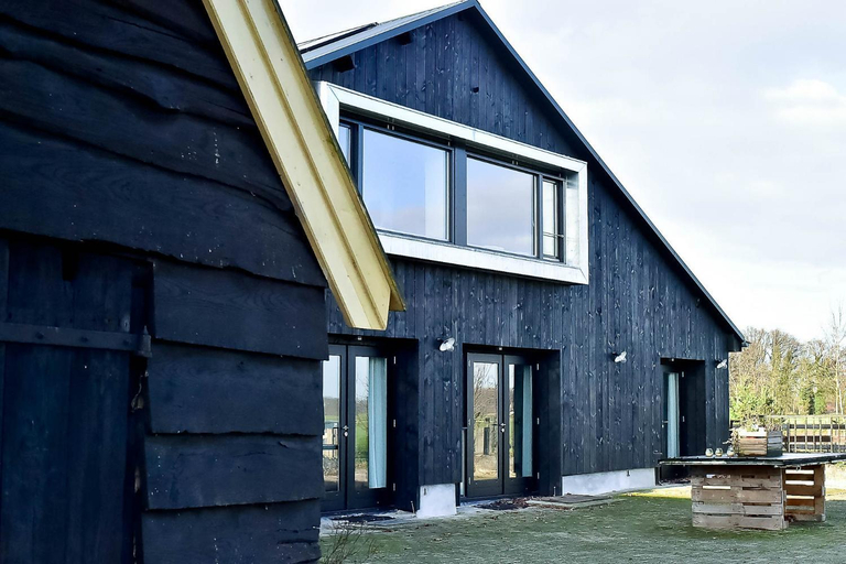 Others 2, De Woeste Wieven op Erve Bonkert, Hof van Twente