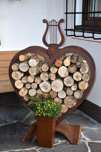 Others 3, Hirzingerhof, Kitzbühel