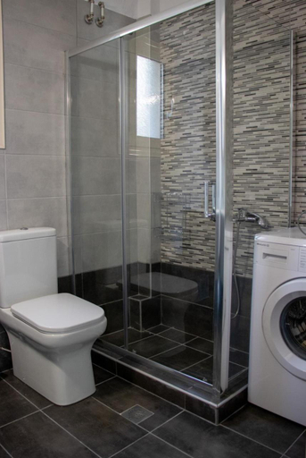 Bathroom 3, Grand Bleu Apartments & Villas, Peloponnese