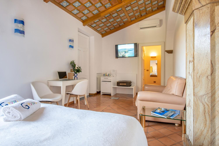 Bedroom, Suite Lidia B&B, Napoli