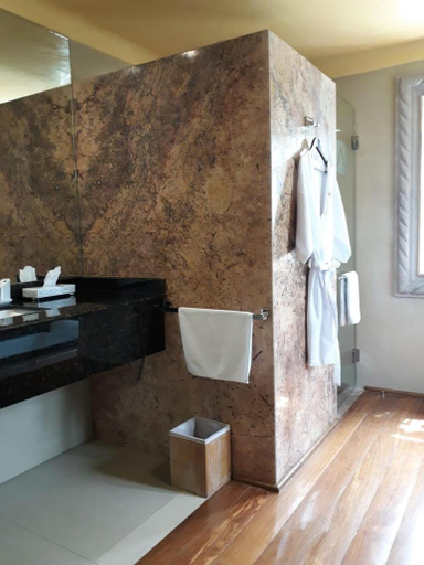 Bathroom 3, The Lorian Club, Yautepec