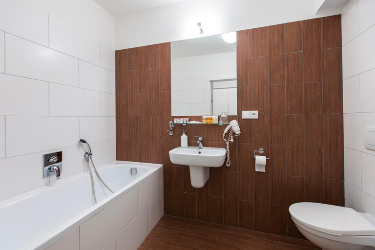 Bathroom, Hotel Salety, Břeclav
