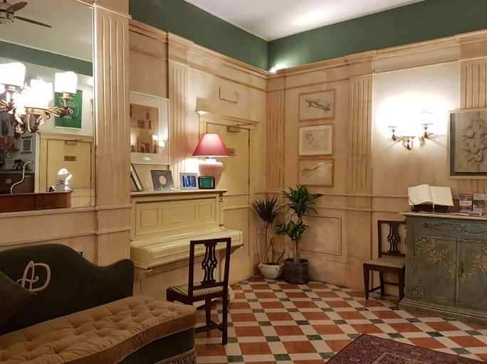 Bathroom 4, Albergo delle Drapperie, Bologna