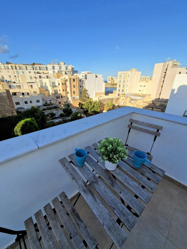 Others 4, The Caves Apartments, St Julian's