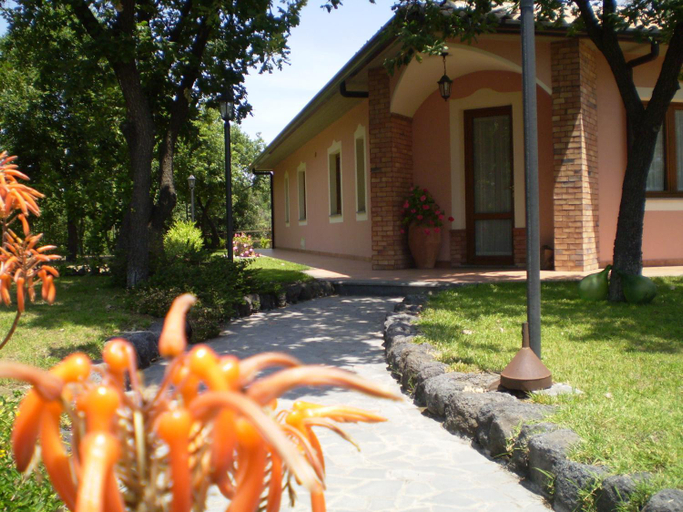 Others 4, Poggiofelice B&B, Catania