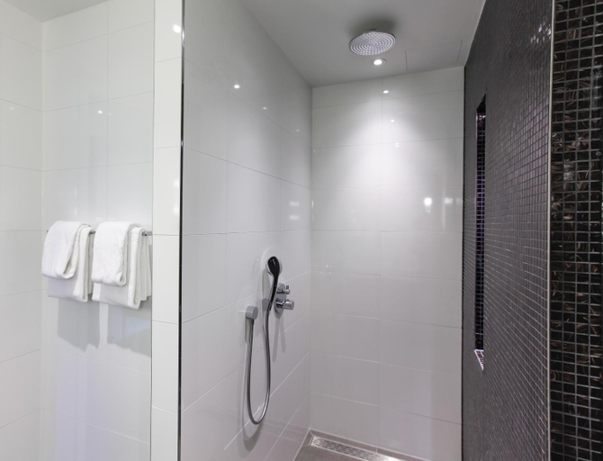 Bathroom 2, Hotel Thermen Bussloo - Apeldoorn, Voorst