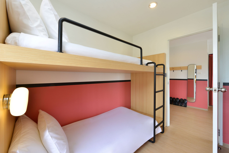 Bedroom 9