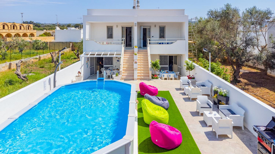 Others 5, Chiara & Giulia Apartments by HDSalento, Lecce