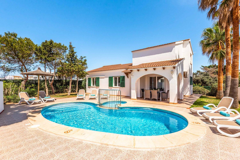 Sport & Beauty 2, Villa Raquel Blanes, Baleares