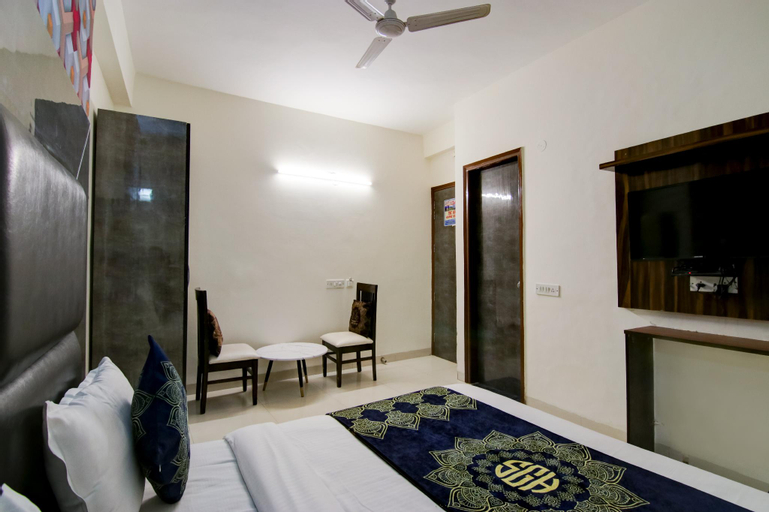 Bedroom 12