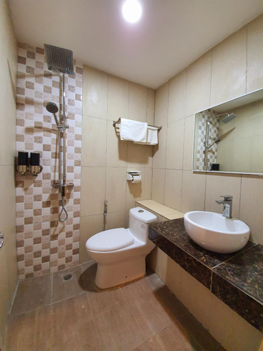 Bathroom 2, Amazing Rooms, Semporna