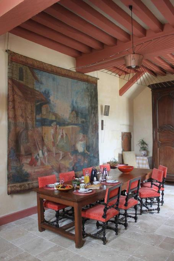 Food & Drinks, Chateau De Castelneau, Gironde