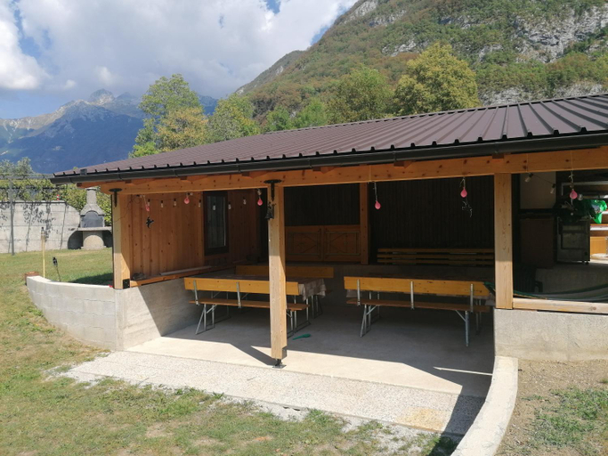 Others 4, APARTMAJI VALTER, Bovec