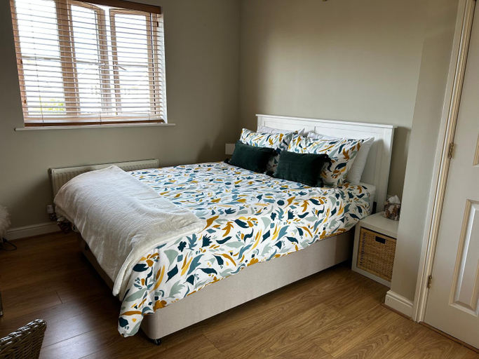 Others 5, Flavian House, West Sussex
