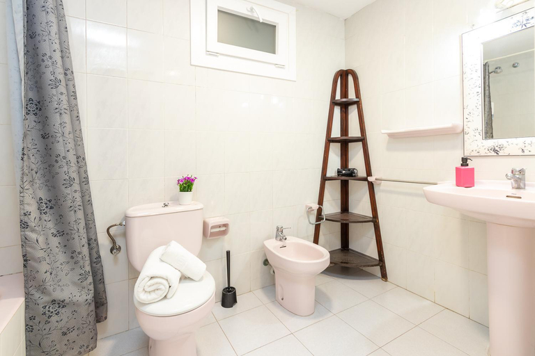 Others 3, Apartaments Aiguablava, Girona