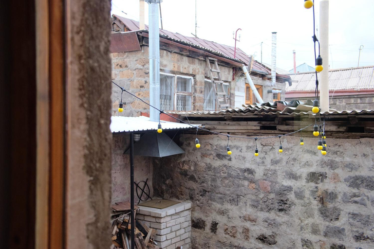 Others 5, Kotun Gyumri